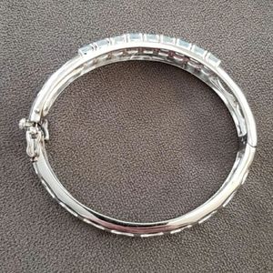 Beautiful aquamarine bracelet